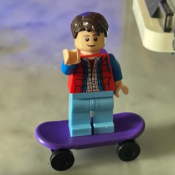 Lego 21103 - Picture 4 of 13